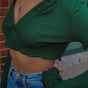 Edikted Deep Green Long Sleeve Crop Top